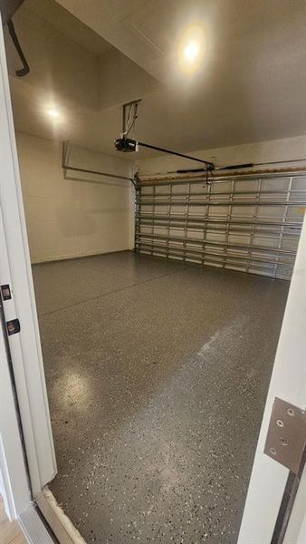 Spacious, unfurnished interior of a new home in , Port Charlotte (Image 7).