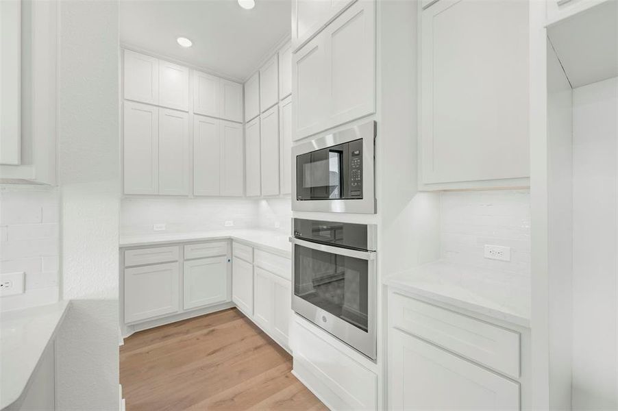 Furnished interior view inside a new home in Terraces – Estates, Rockwall (Image 11).