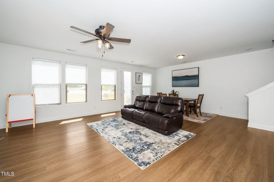 13-web-or-mls-2129 Mars Hill (9 of 27)