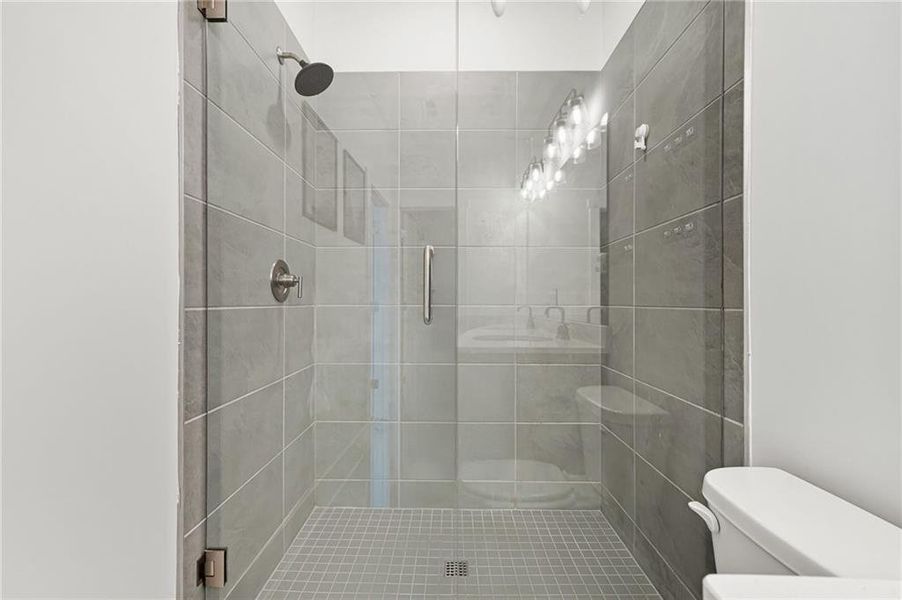 Image 43 of a home in .