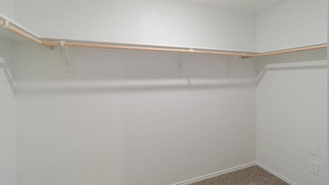 Spacious, unfurnished interior of a new home in Wayside, Uhland (Image 18).