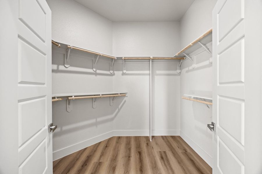 Spacious, unfurnished interior of a new home in , Cleveland (Image 22).