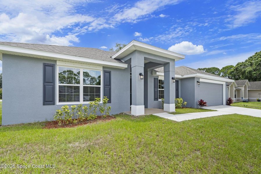 Exterior details and patio area of a home in Palm Bay, Palm Bay (Image 3). Exterior details and patio area of a home in Palm Bay, Palm Bay (Image 3).