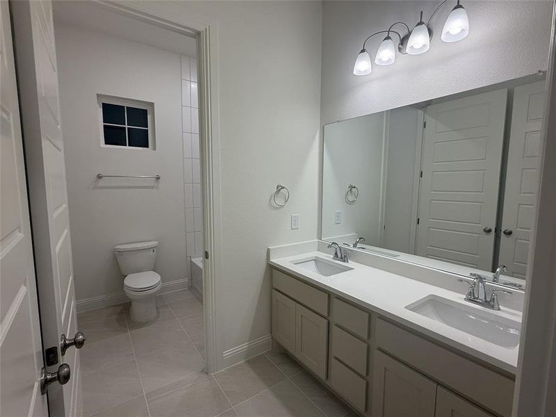 Furnished interior view inside a new home in Highland Crossing, Celina (Image 6). Furnished interior view inside a new home in Highland Crossing, Celina (Image 6).