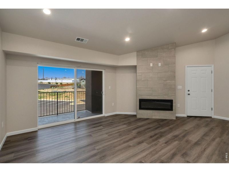 Spacious, unfurnished interior of a new home in , Denver (Image 12).