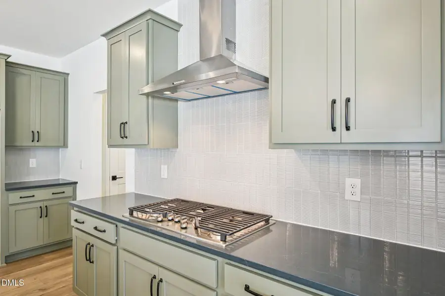 16-web-or-mls-Compeer Wy-S1102-016 16-web-or-mls-Compeer Wy-S1102-016