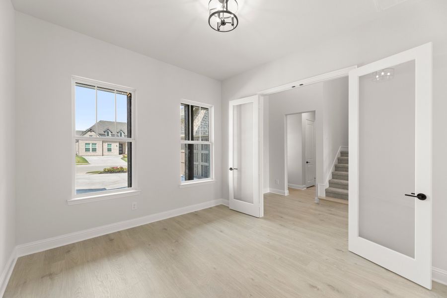 Spacious, unfurnished interior of a new home in Nelson Lake Estates, Rockwall (Image 18).