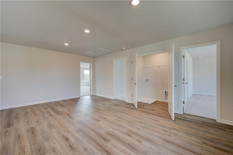 Spacious, unfurnished interior of a new home in Brighton, Locust Grove (Image 24). Spacious, unfurnished interior of a new home in Brighton, Locust Grove (Image 24).