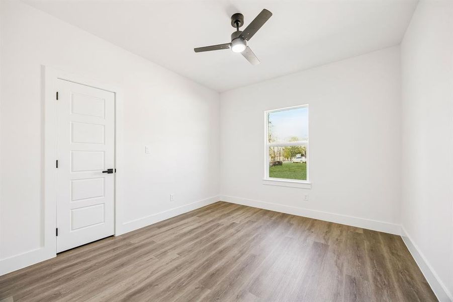 Bedroom with ceiling fan