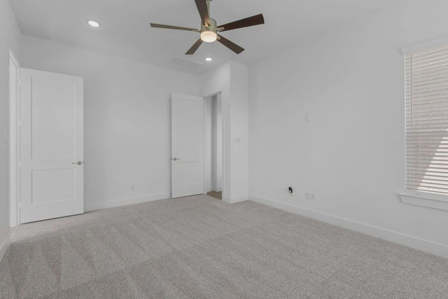 Representative unfurnished interior of a home built from the Lakeway by Chesmar Homes in Meridiana 50's, Manvel (Image 51).