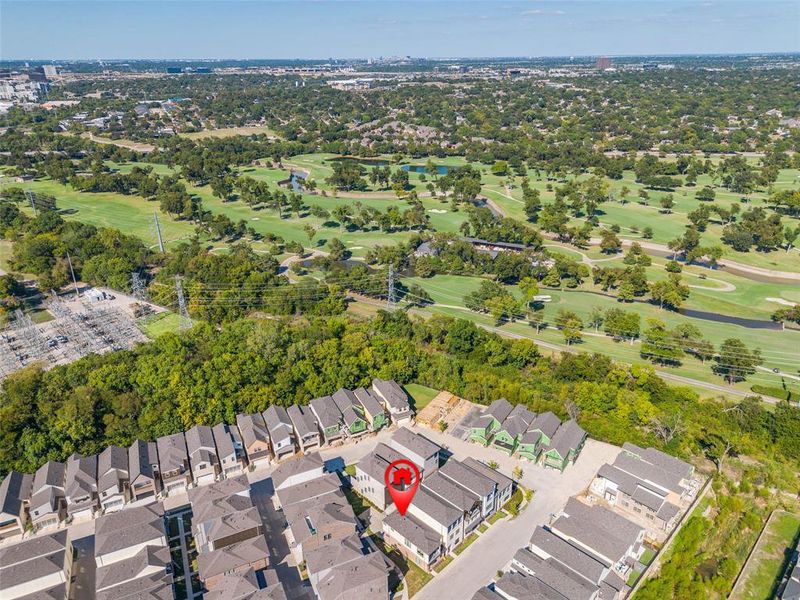 This aerial view shows the neighborhood's proximity to Royal Oaks Country club.  There is also nearby access to So-Pac Bike trail extension which can connect to trails leading to Whiterock Lake and the Katy Trail near downtown.