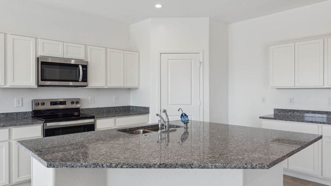 Furnished interior view inside a new home in Carlton Commons, Casa Grande (Image 8).