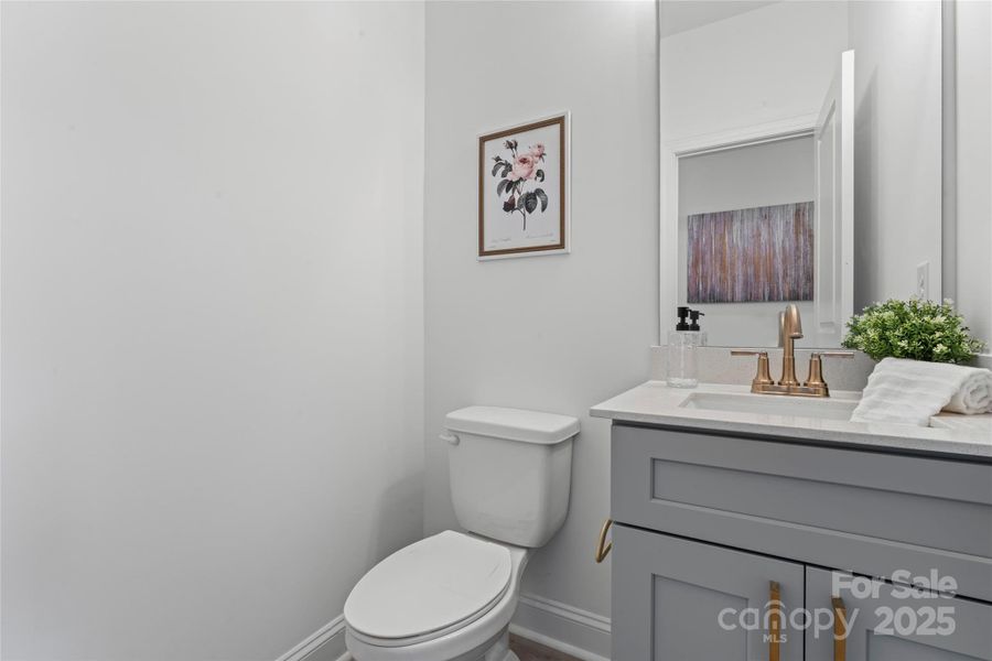 Furnished interior view inside a new home in , Harrisburg (Image 12).