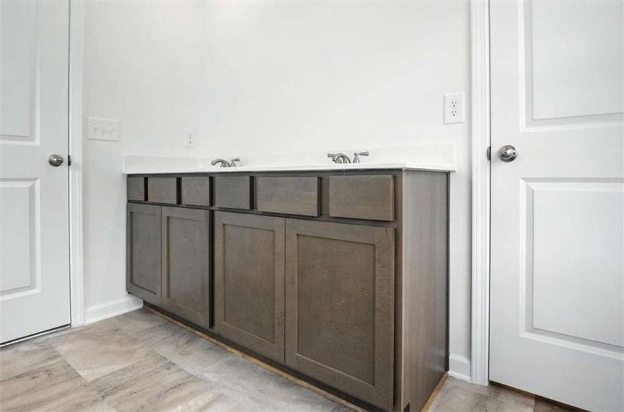 Image 40 of a home in Creekside Landing.