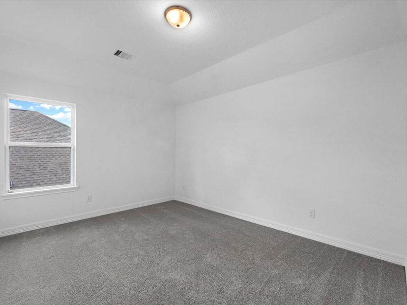 Spacious, unfurnished interior of a new home in Spring Creek Trails, Magnolia (Image 25). Spacious, unfurnished interior of a new home in Spring Creek Trails, Magnolia (Image 25).