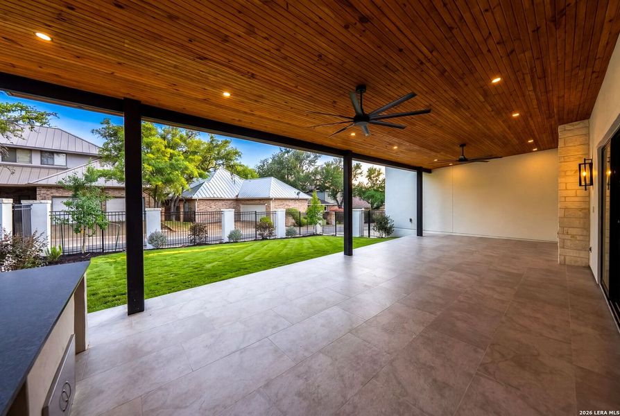 Exterior details and patio area of a home in , San Antonio (Image 27).