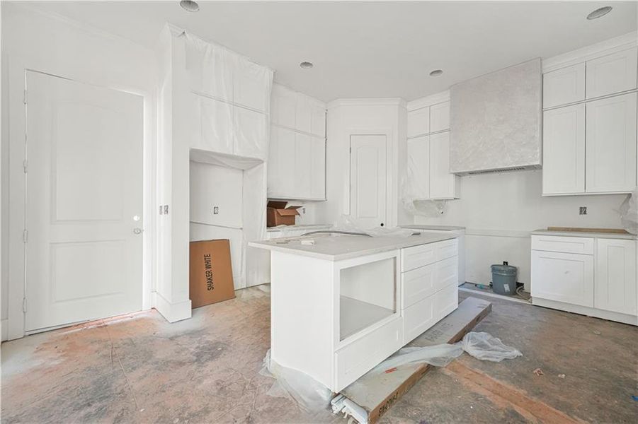 Furnished interior view inside a new home in , Conyers (Image 6).