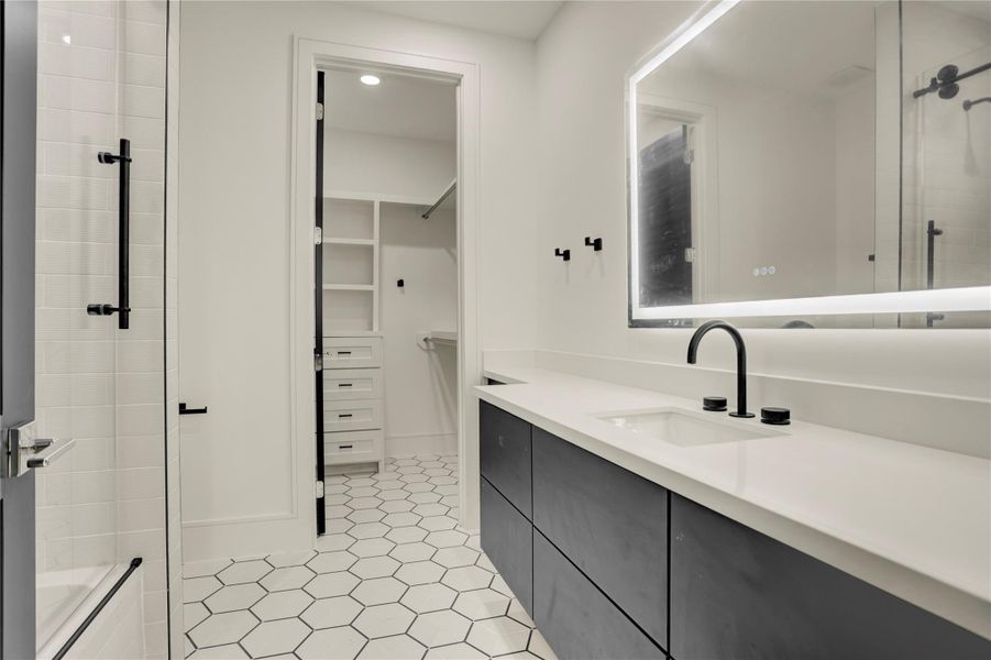 Furnished interior view inside a new home in , Houston (Image 13).