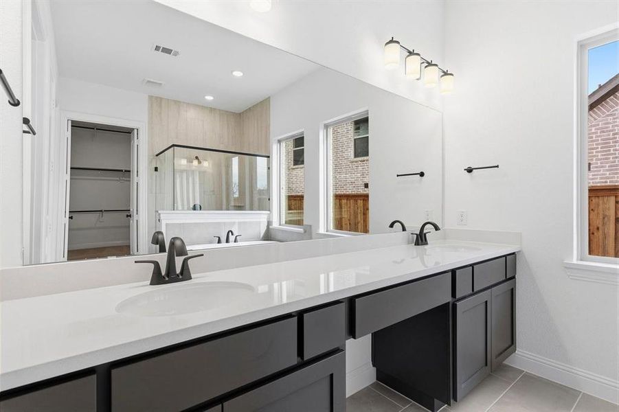 DAL_Hillside Village_Claude_1312 Waterford Drive (23)