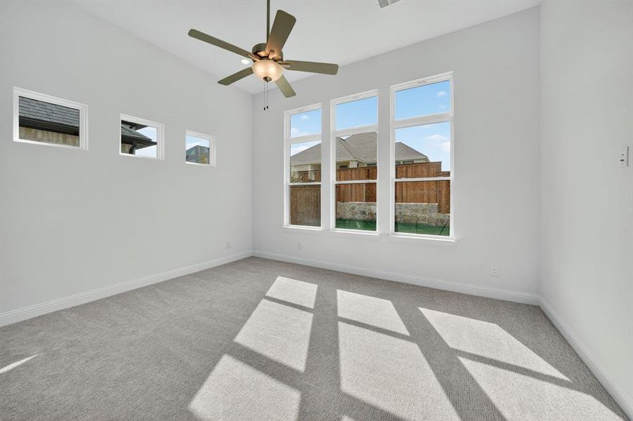 Spacious, unfurnished interior of a new home in Walsh Ranch, Fort Worth (Image 17).