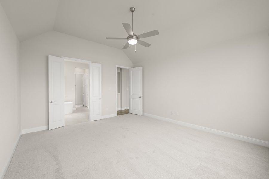 Spacious, unfurnished interior of a new home in Paloma Ranch, New Fairview (Image 21).
