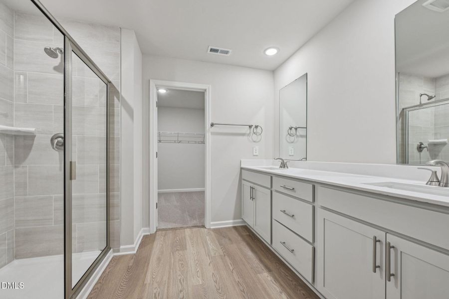 32-web-or-mls-Raleigh - River Glen - 719