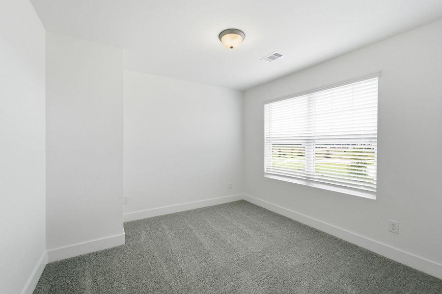 Spacious, unfurnished interior of a new home in Austin Point, Richmond (Image 51).