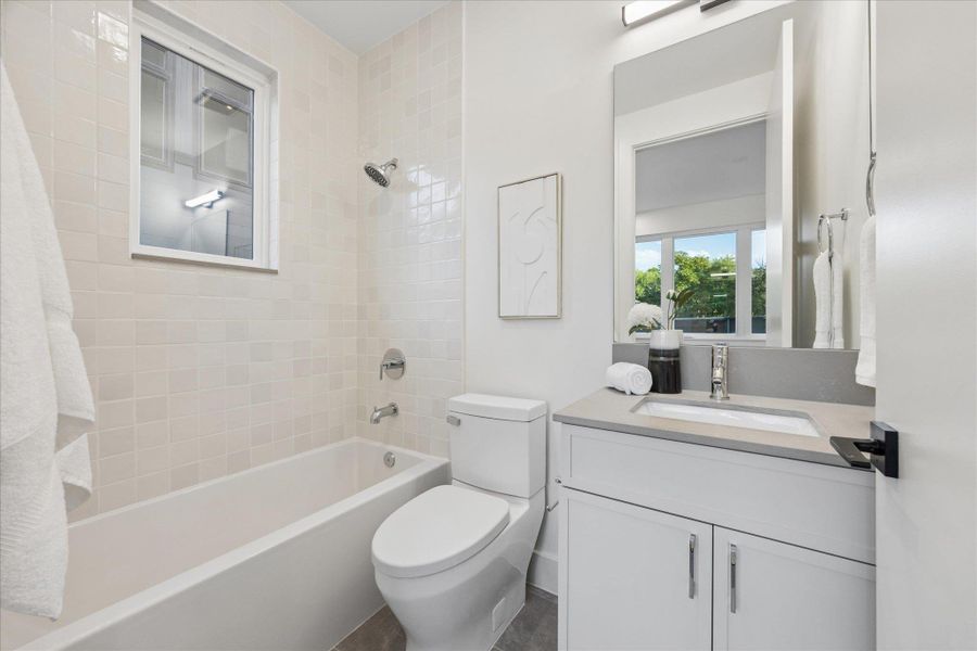 Furnished interior view inside a new home in 4101 Menchaca, Austin (Image 16).