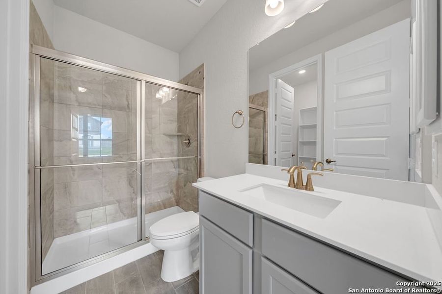 Furnished interior view inside a new home in The Parklands, Schertz (Image 5). Furnished interior view inside a new home in The Parklands, Schertz (Image 5).