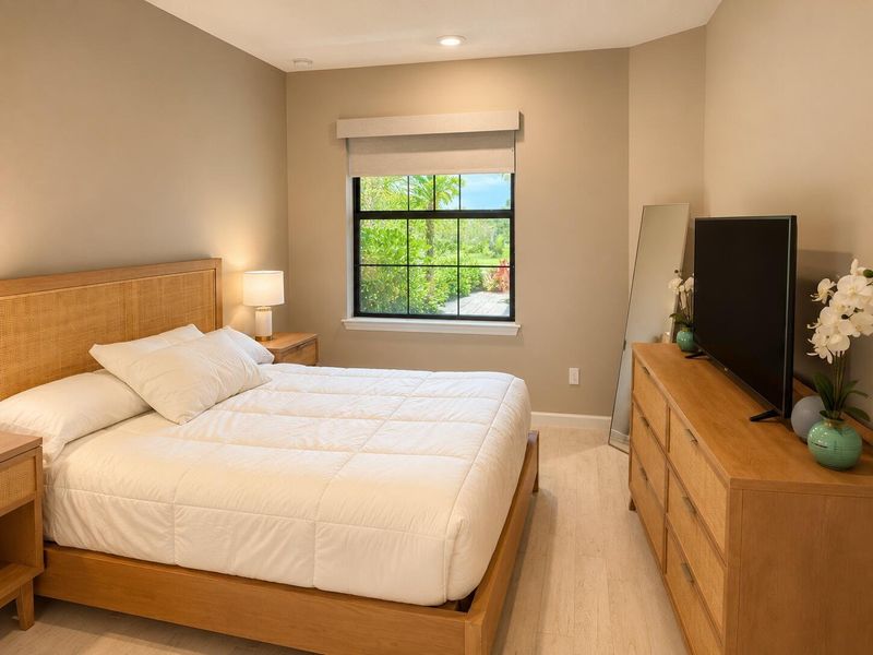 12-guest_bedroom