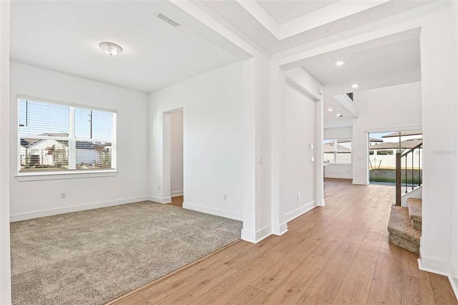 Spacious, unfurnished interior of a new home in Vida's Way, Wesley Chapel (Image 25).