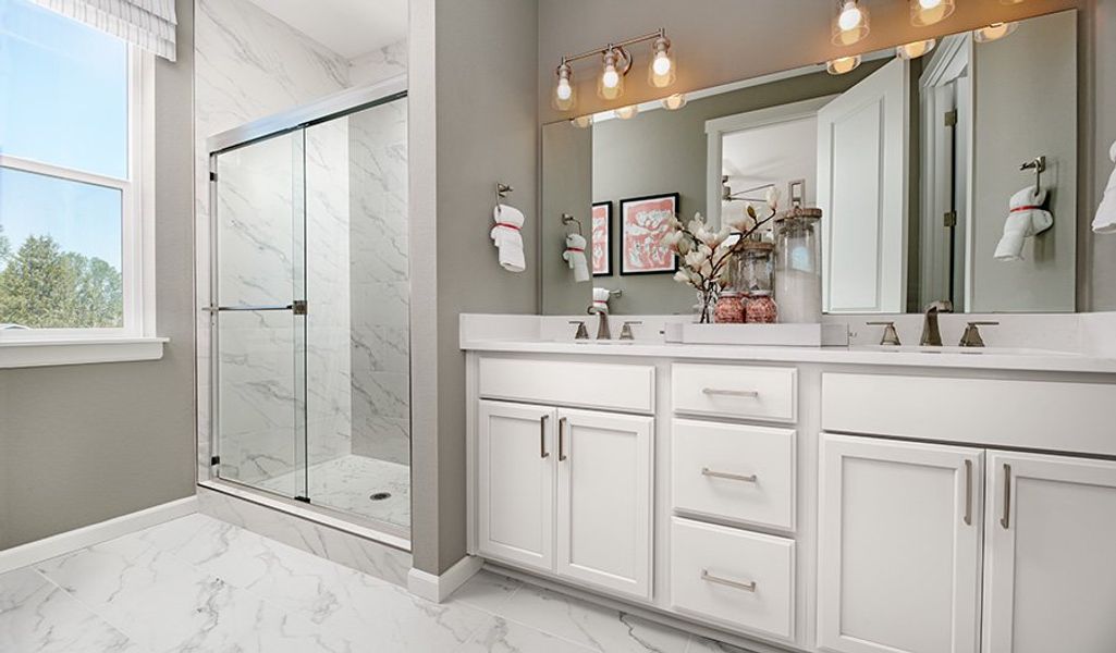 Coral-W903-SeasonsAtEmmonsGlen Owner's Bathroom