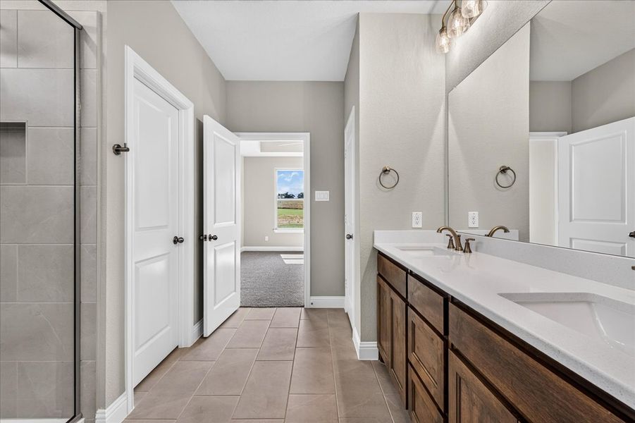 Furnished interior view inside a new home in The Ranches at Valley View, Springtown (Image 20).