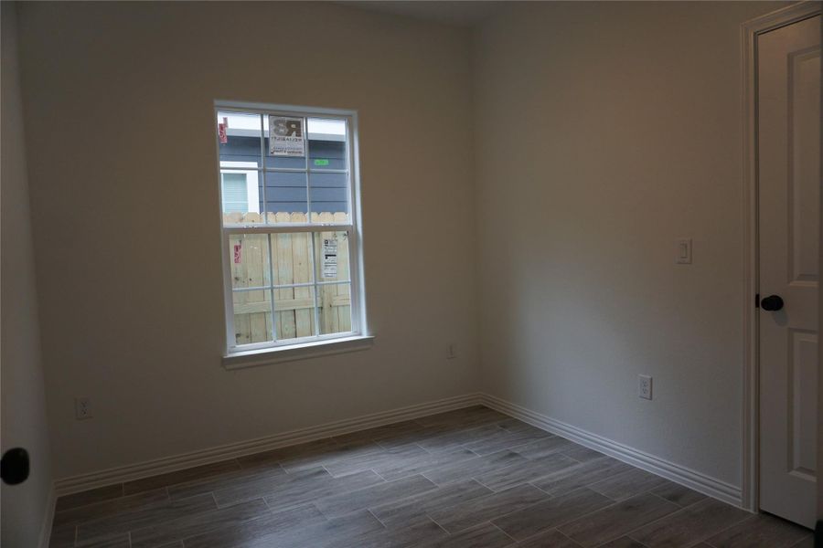 Spacious, unfurnished interior of a new home in , Willis (Image 11).