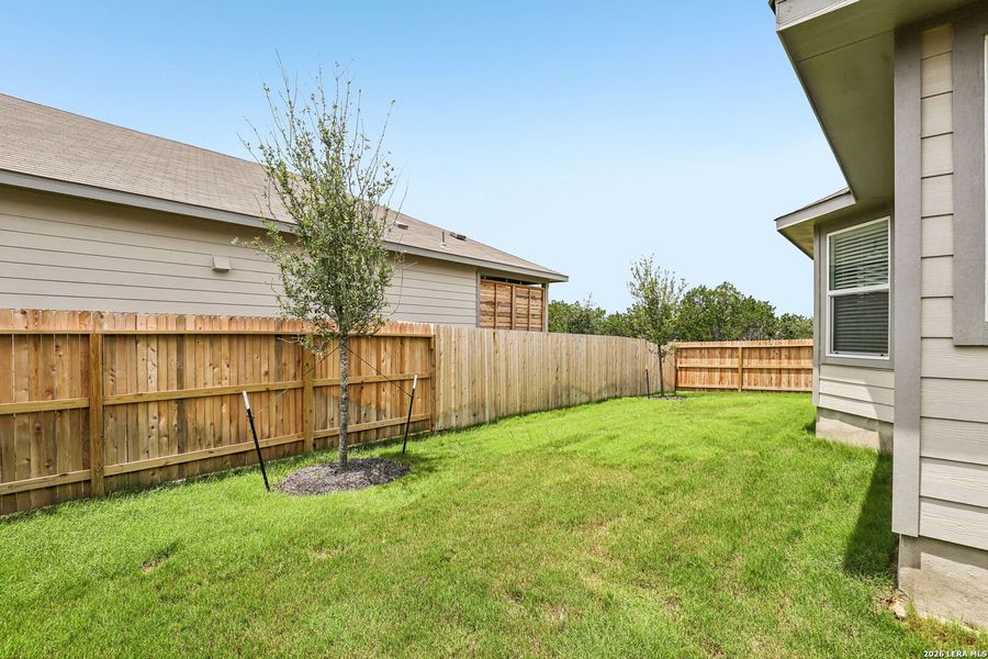 Exterior details and patio area of a home in Thomas Pond, San Antonio (Image 23). Exterior details and patio area of a home in Thomas Pond, San Antonio (Image 23).