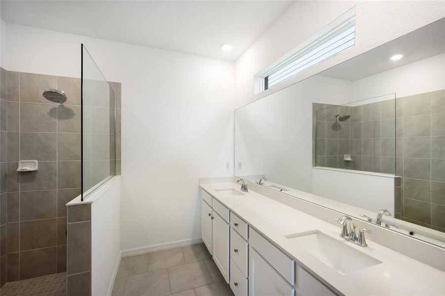 Furnished interior view inside a new home in Rye Ranch, Parrish (Image 12).