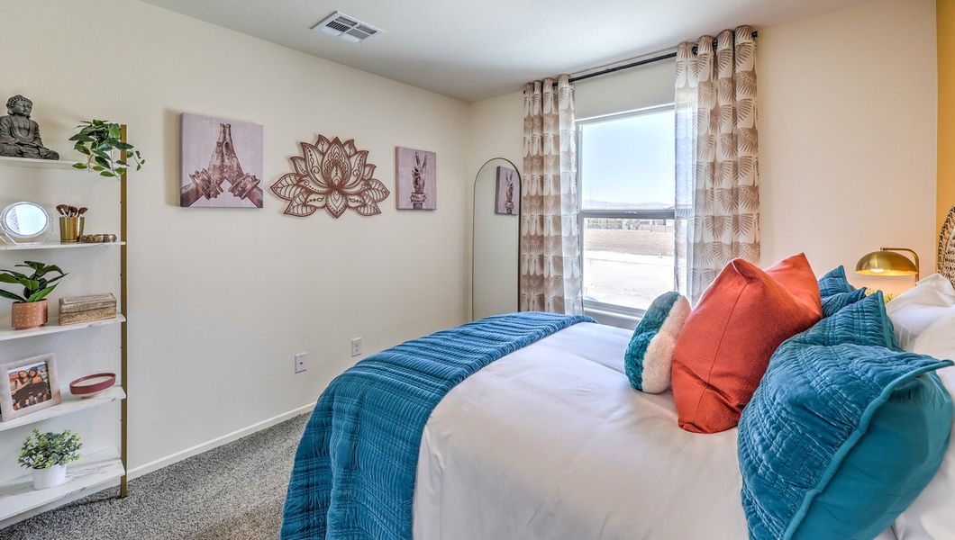 Representative furnished interior of a home built from the 1309 by D.R. Horton in Stone Creek, Clinton (Image 16). Representative furnished interior of a home built from the 1309 by D.R. Horton in Stone Creek, Clinton (Image 16).