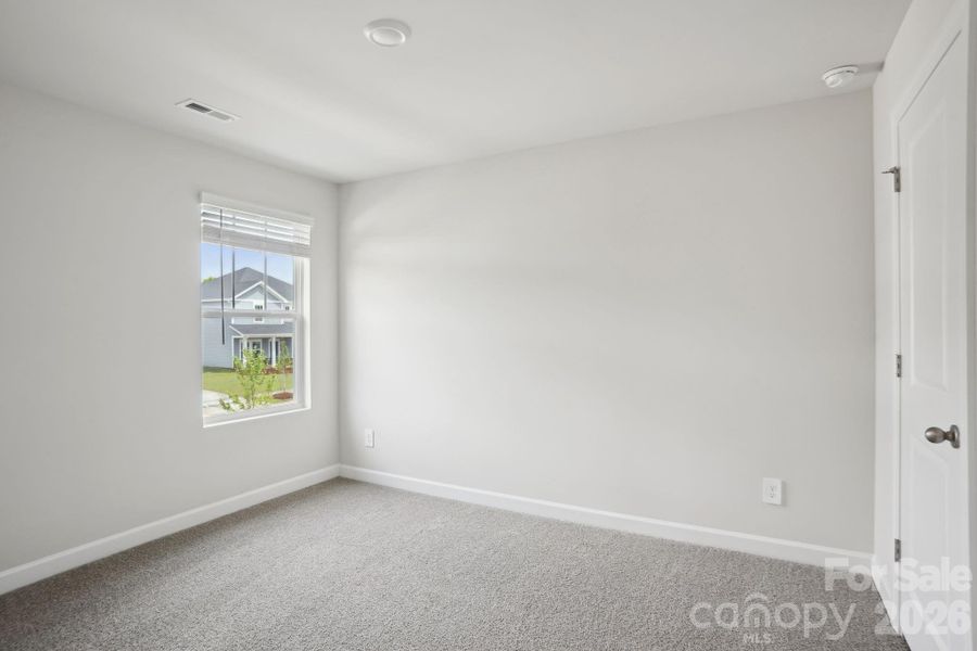 Photo is not of the actual home, but is an inspirational photo of builder’s model home and may depict options, furnishings, and/or decorator features that are not included Photo is not of the actual home, but is an inspirational photo of builder’s model home and may depict options, furnishings, and/or decorator features that are not included