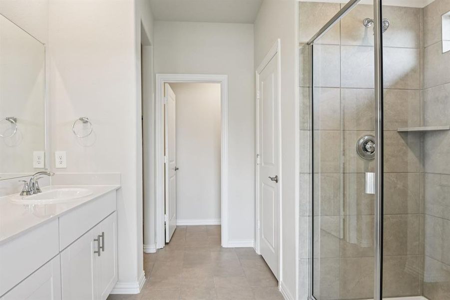 Photo is not of the actual home, but is an inspirational photo of builder’s model home and may depict options, furnishings, and/or decorator features that are not included.