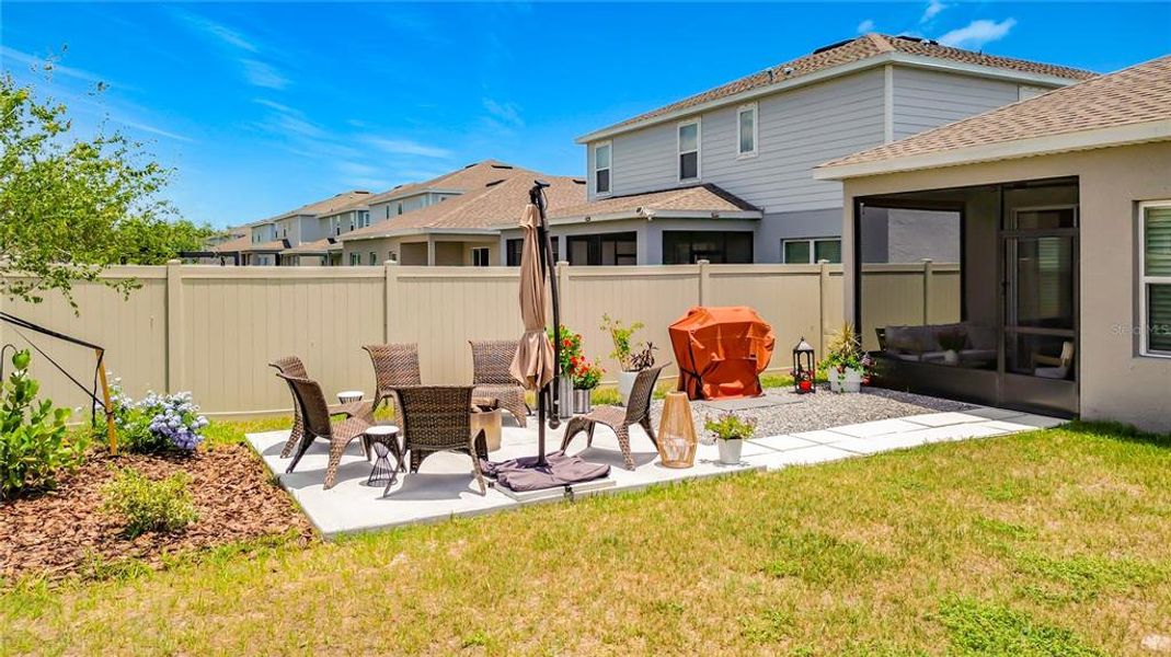 Exterior details and patio area of a home in , St. Cloud (Image 24).