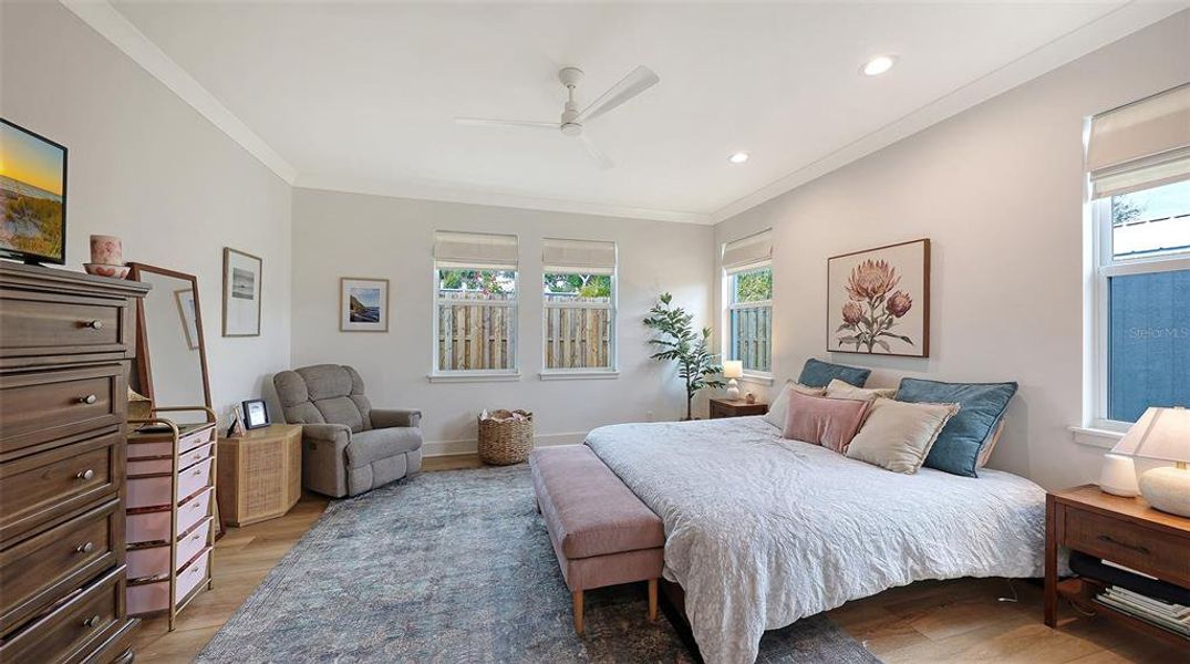 Furnished interior view inside a new home in , Sarasota (Image 48).