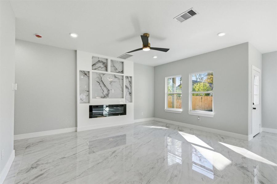Spacious, unfurnished interior of a new home in , Cleveland (Image 16).