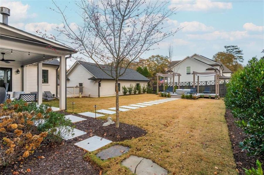 Image 51 of a home in Barrington Place. Image 51 of a home in Barrington Place.