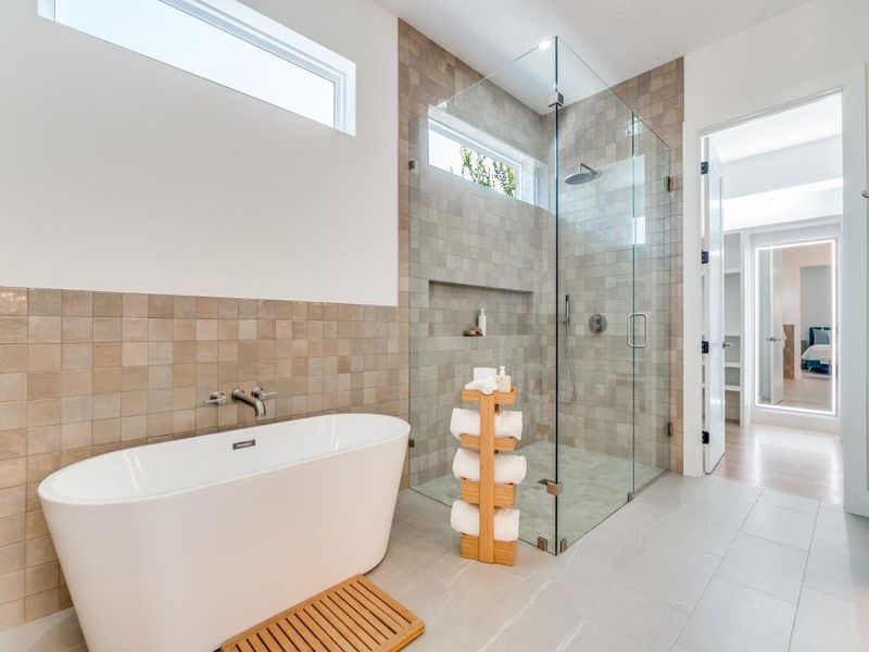 Furnished interior view inside a new home in , Dallas (Image 13). Furnished interior view inside a new home in , Dallas (Image 13).