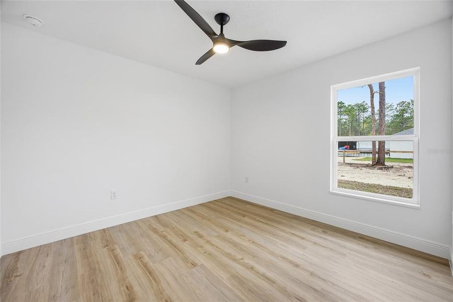 Spacious, unfurnished interior of a new home in , Ocala (Image 16).