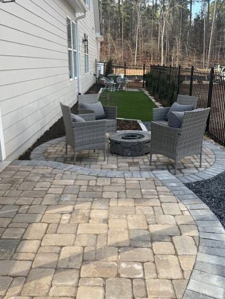 Exterior details and patio area of a home in Echols Farm, Hiram (Image 4). Exterior details and patio area of a home in Echols Farm, Hiram (Image 4).