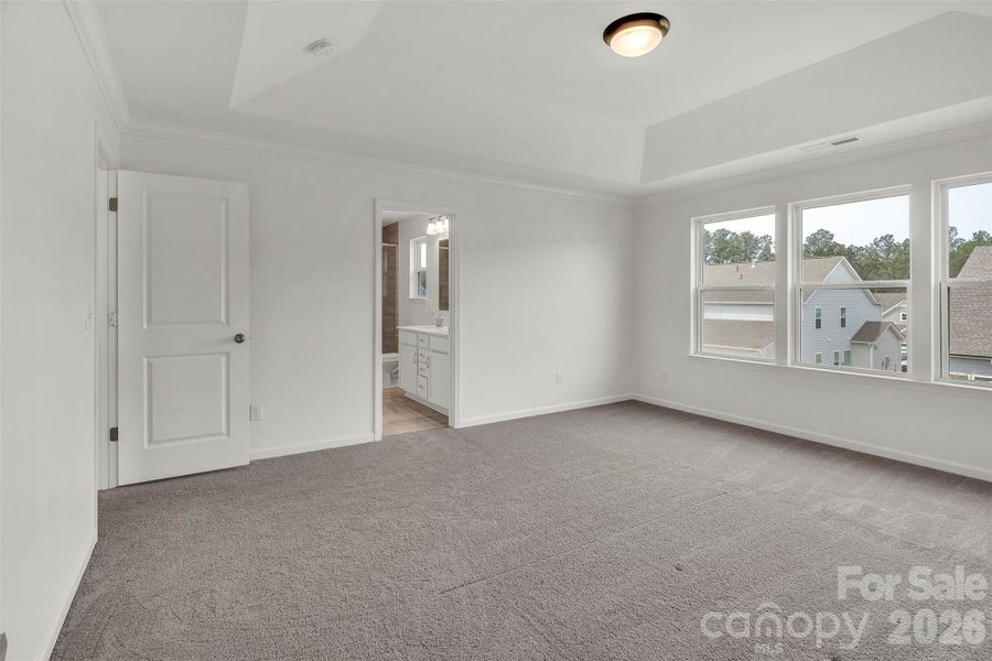 Spacious, unfurnished interior of a new home in Edgewater - The Links, Lancaster (Image 37).