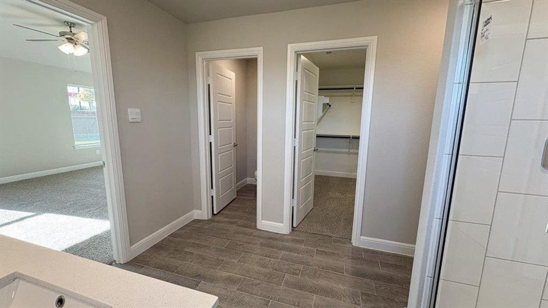 Spacious, unfurnished interior of a new home in Sandstone Estates, Granbury (Image 18). Spacious, unfurnished interior of a new home in Sandstone Estates, Granbury (Image 18).