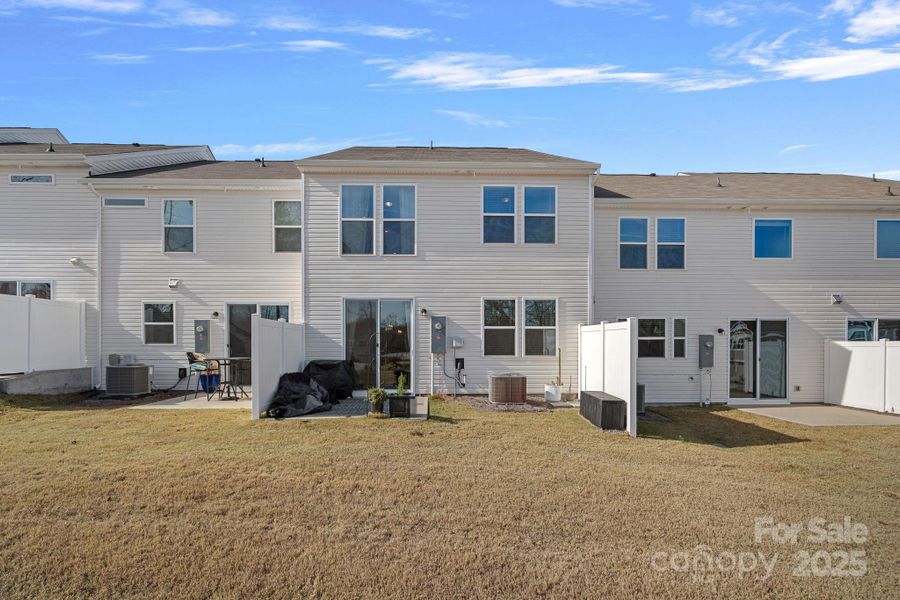 Exterior details and patio area of a home in Somerset, Fort Mill (Image 3).