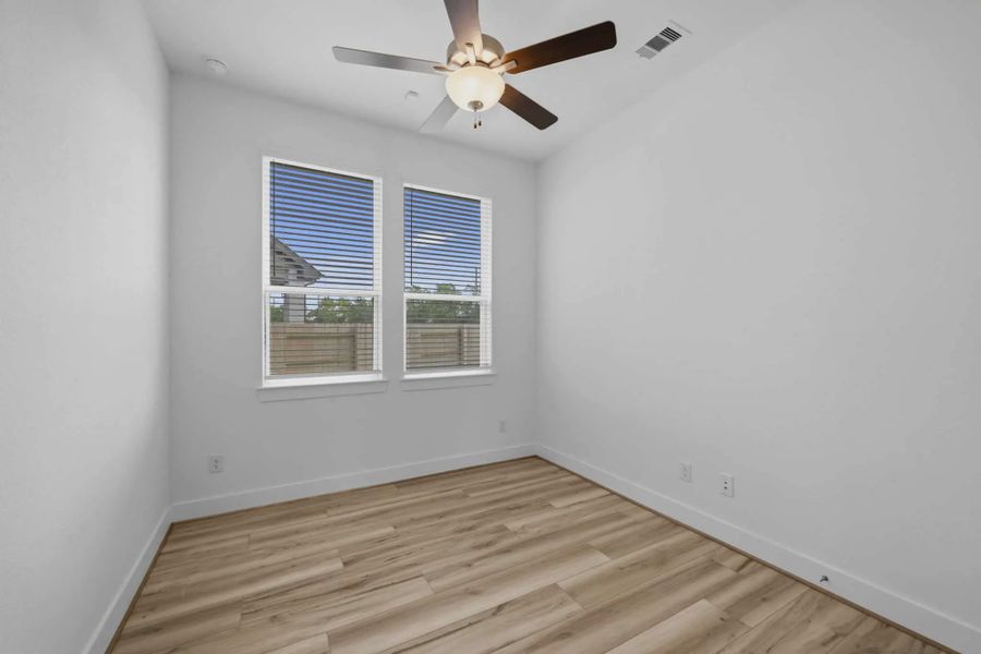 Representative unfurnished interior of a home built from the Hampton by Chesmar Homes in Elyson 50's, Katy (Image 23). Representative unfurnished interior of a home built from the Hampton by Chesmar Homes in Elyson 50's, Katy (Image 23).